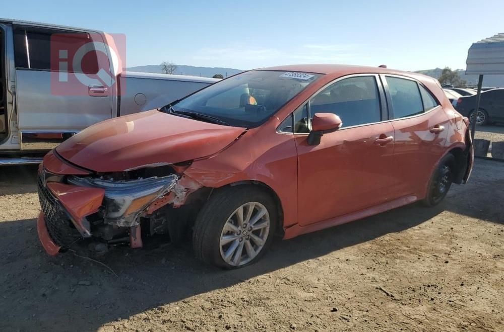 تۆیۆتا کرۆلا هاچباک